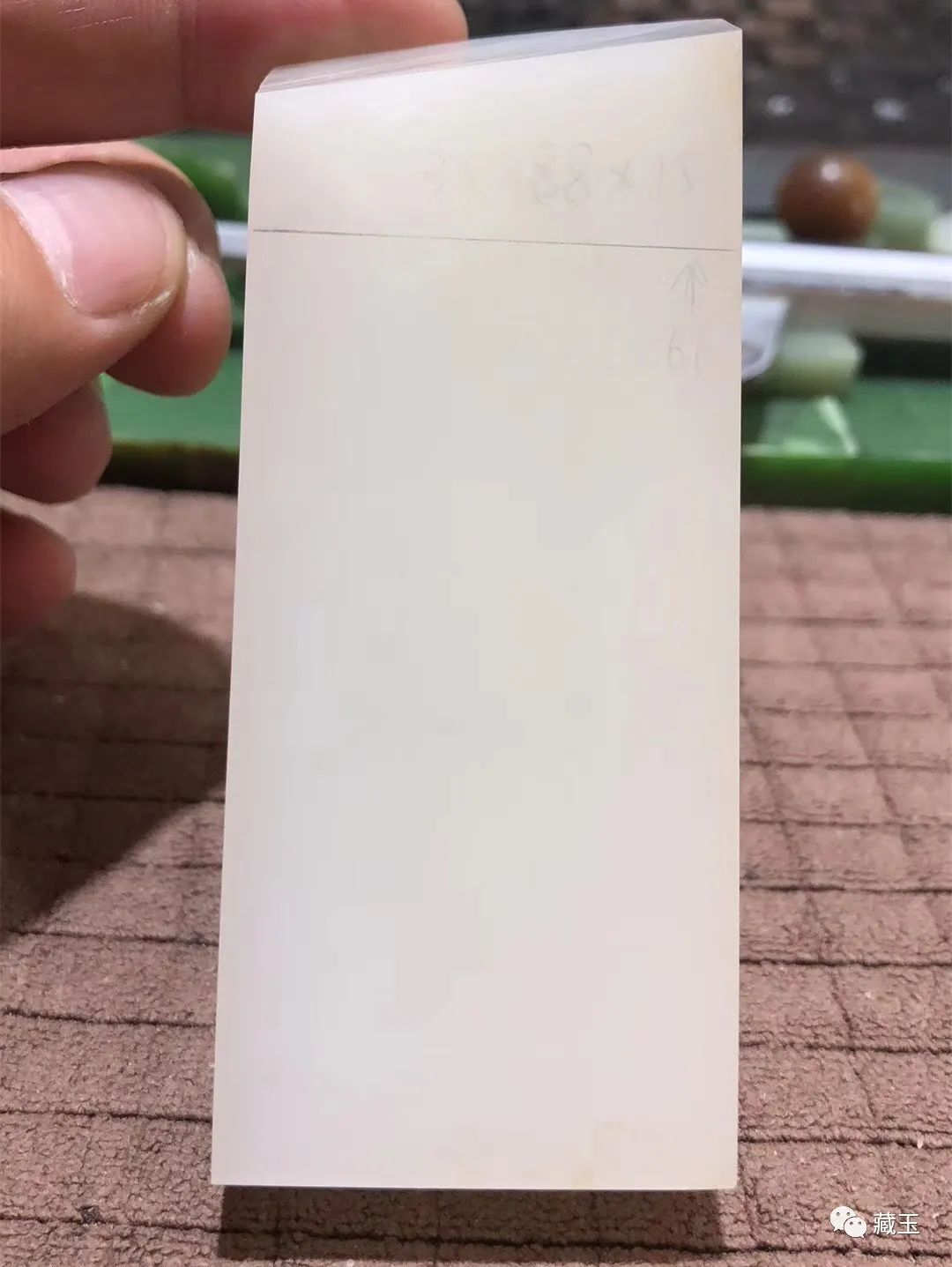 青海料和新疆籽料的区别图片,像青海料一样的籽料