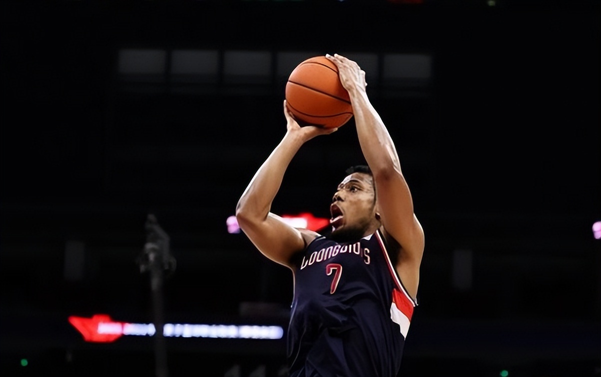 祝铭震一同选秀的状元,祝铭震入选人才库