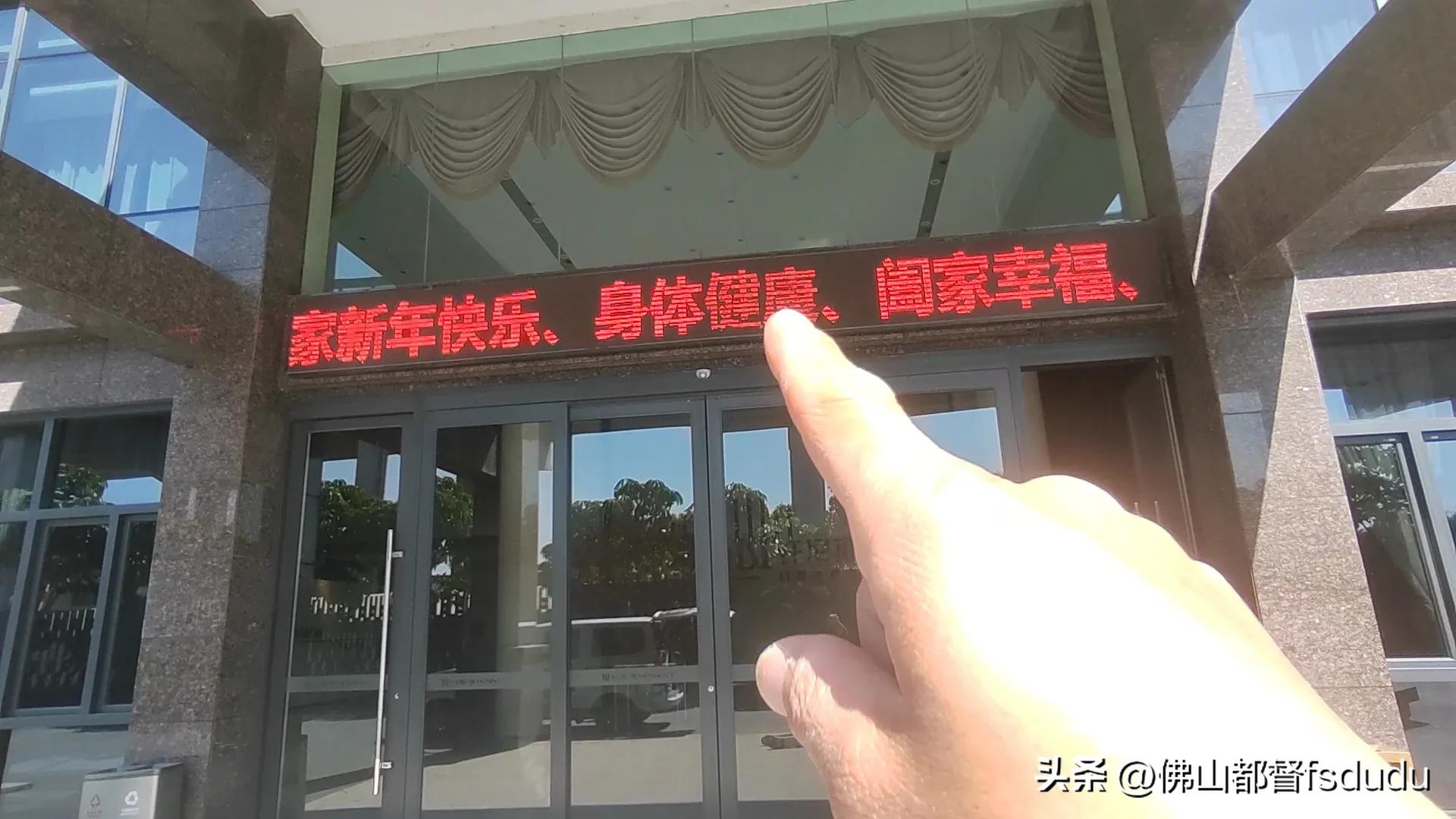 led屏偶尔闪烁的原因和处理方法,led灯显示屏闪烁解决方法