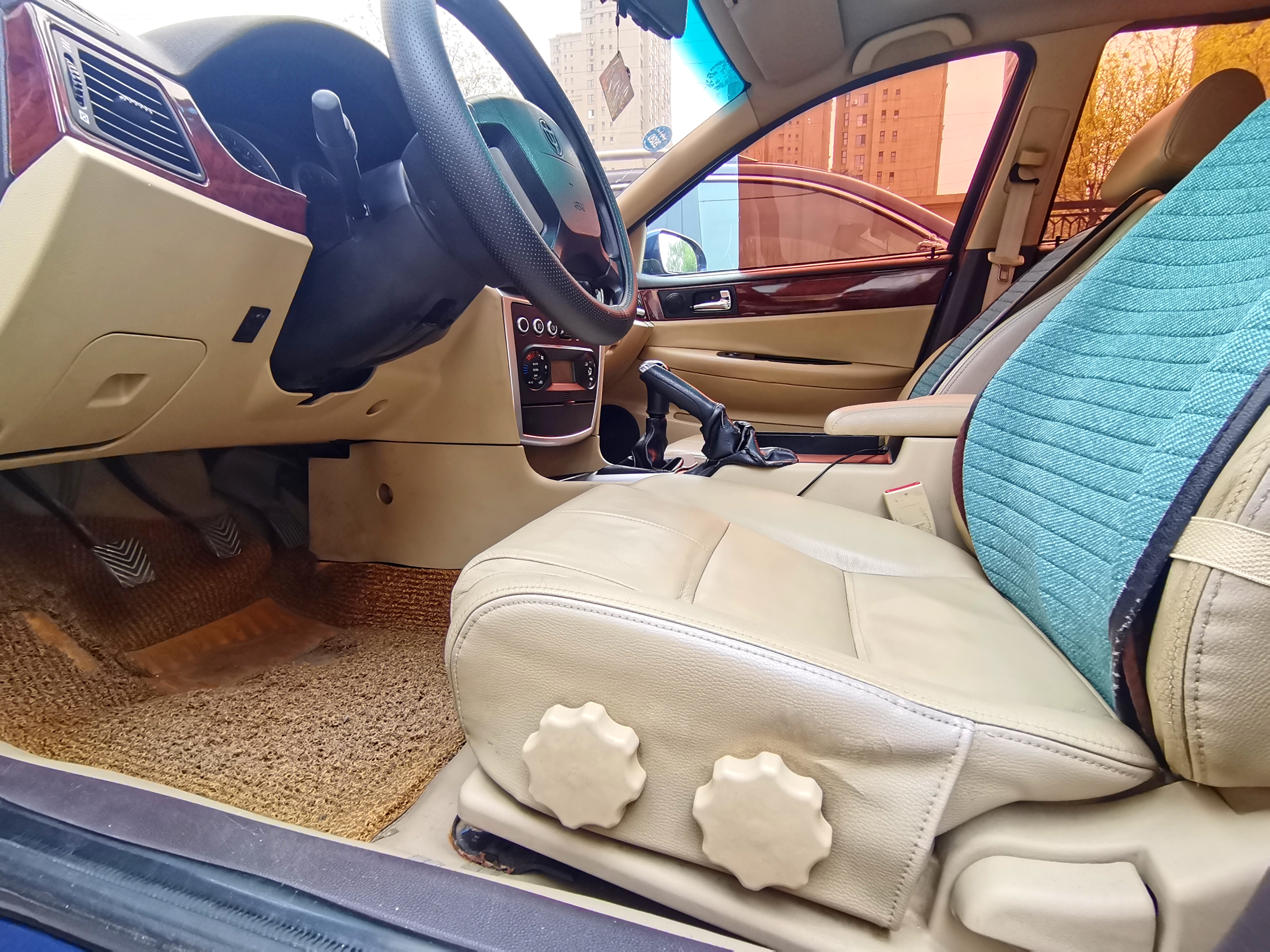 华晨中华旗下车型,华晨明星