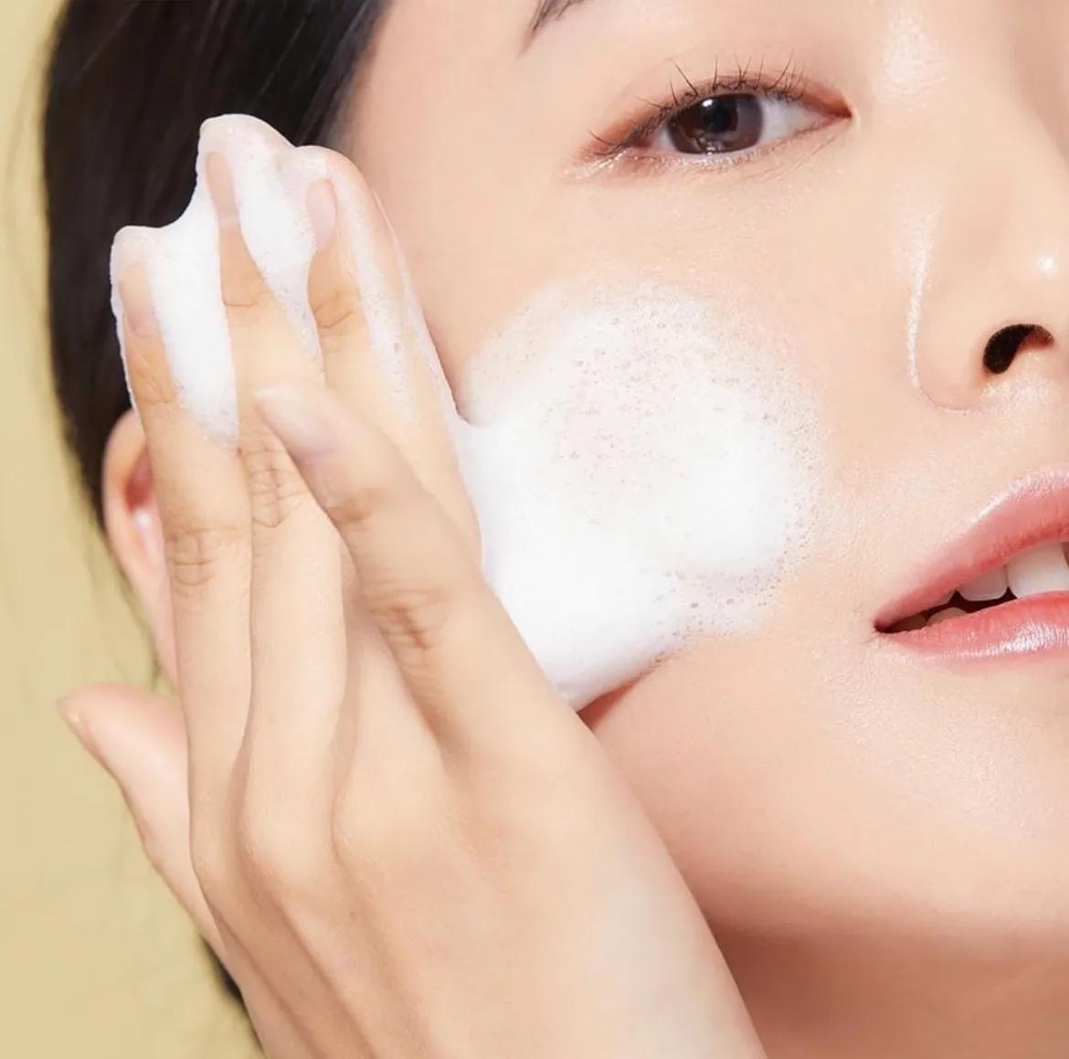 香港洗面奶什么牌子好,香港哪个牌子的洗面奶最好