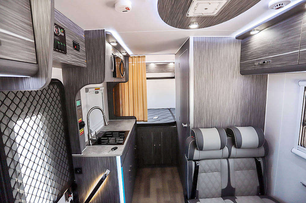 3到5万最值得买的房车,舒适性最好的50万以上的高端房车