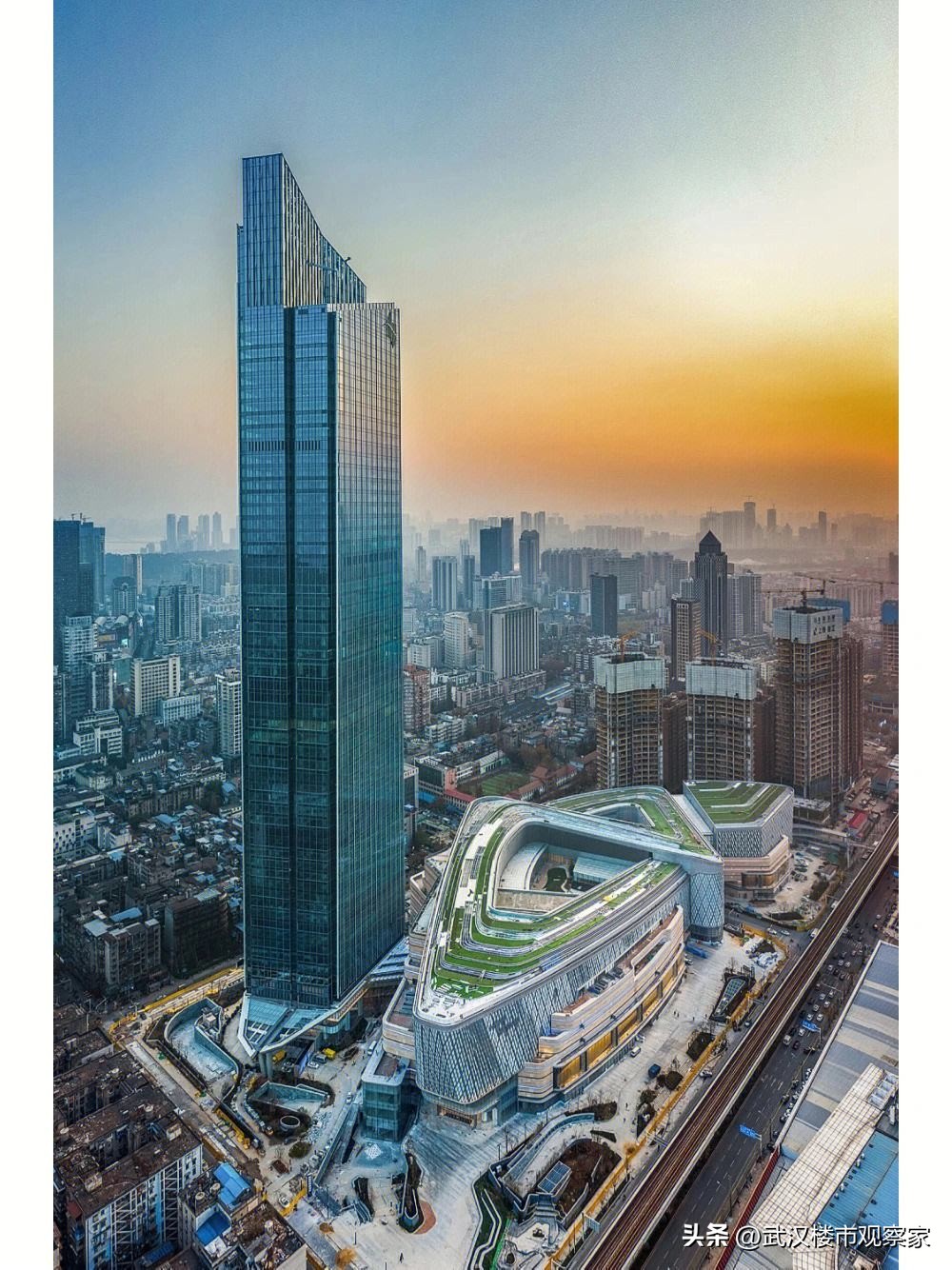 武汉商业复苏未来发展 (武汉各大商圈现状)