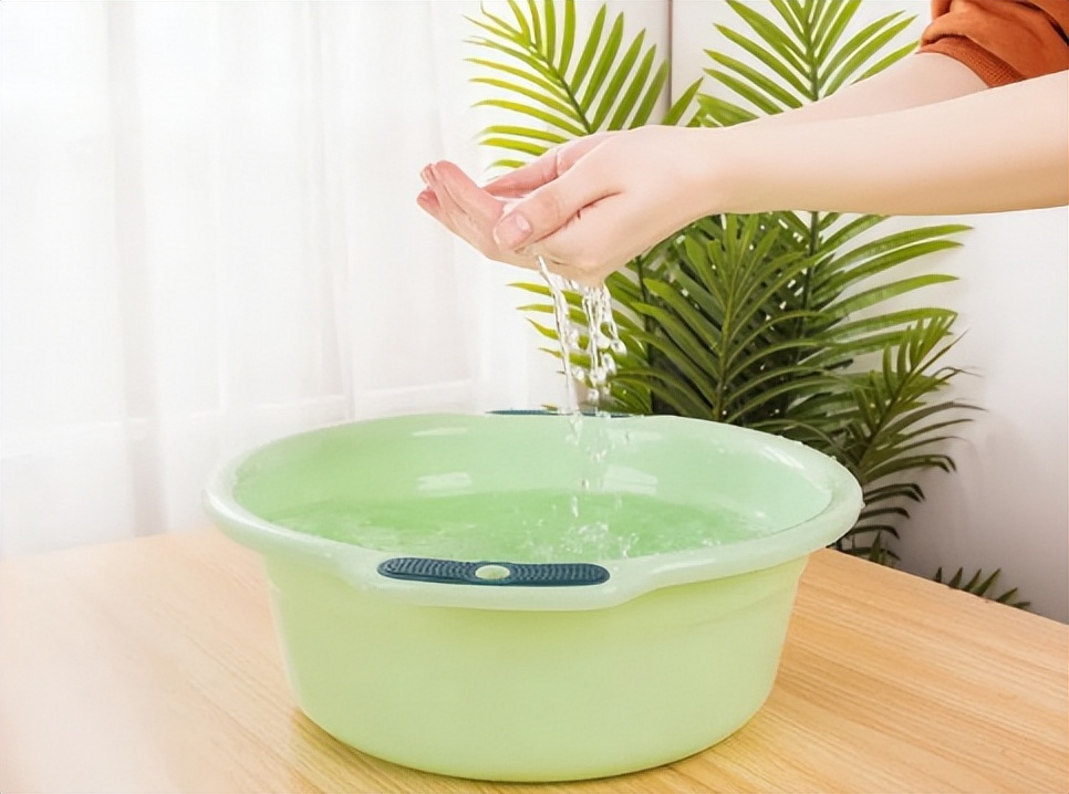 有些女性下身无毛是怎么回事?这4个原因,为了健康,最好了解