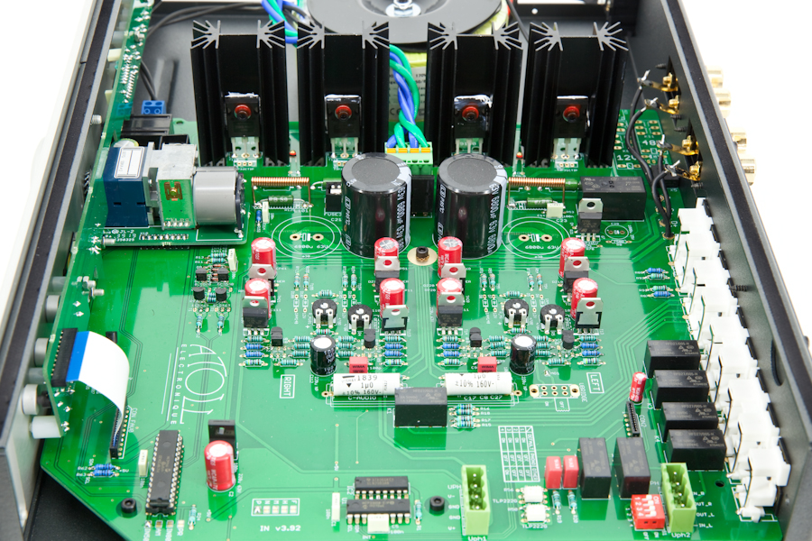 昌业音箱,珊瑚礁功放in200拆解