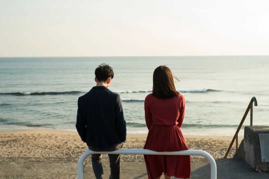 一个人内耗的根源，是期待值太高