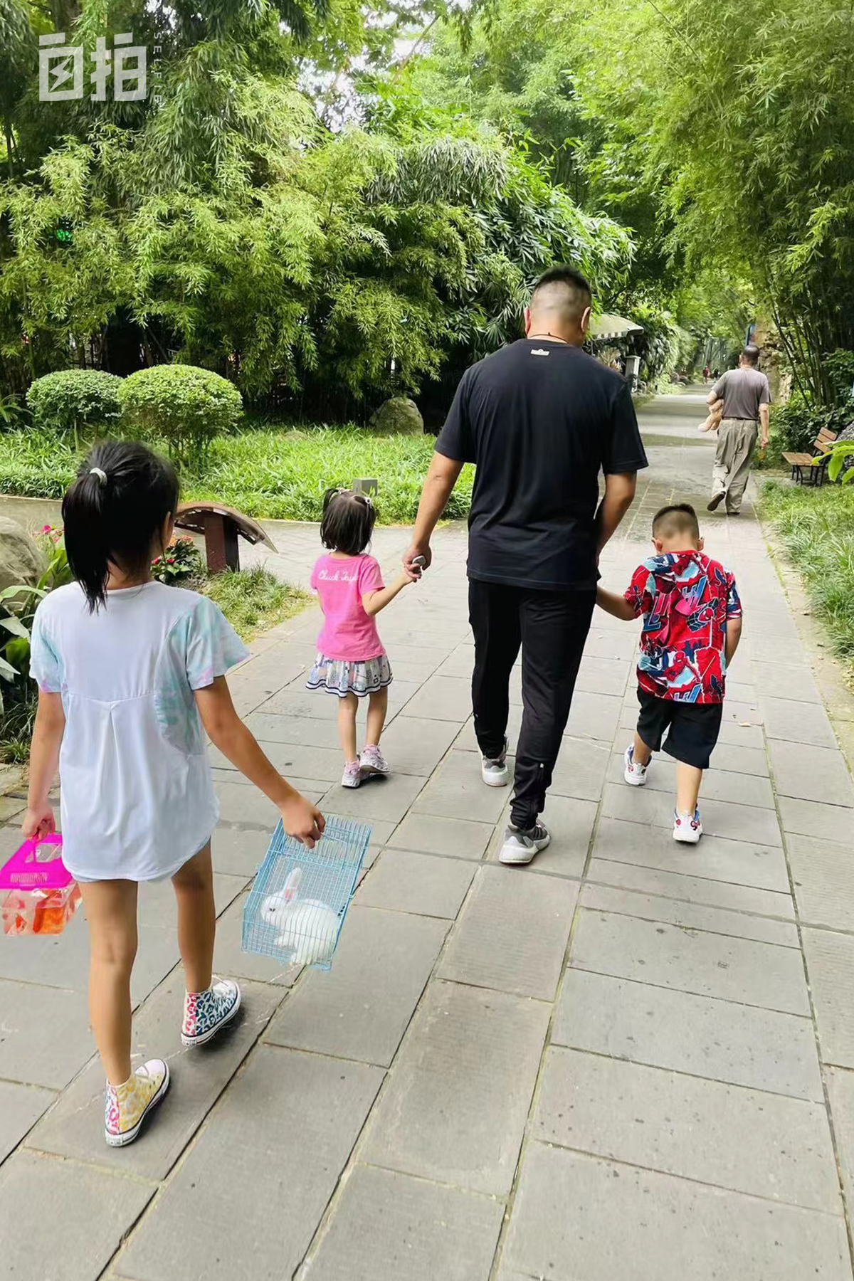 我是魏群,魏群踢过世界杯