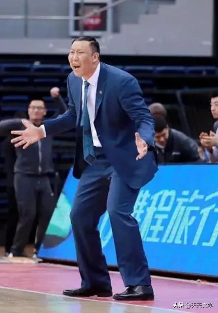 王晗重返吉林男篮主教练,王晗男篮国家队集锦