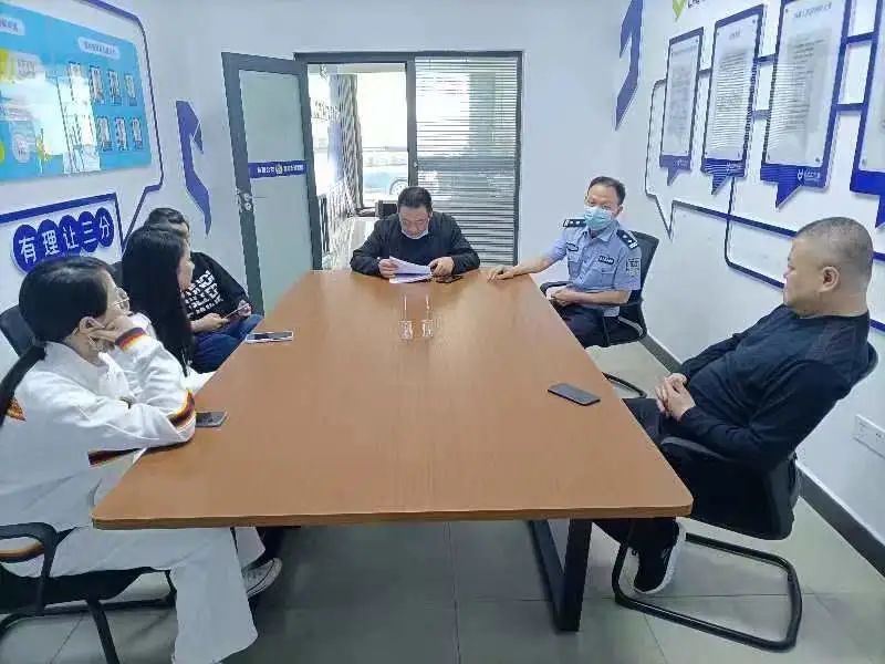 积极践行新时代的枫桥经验,践行枫桥经验护航经济发展