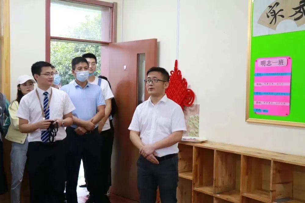 在自省中成长少说话少交心,在反思中努力成长