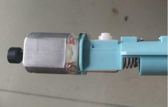 便宜电动牙刷有危害,电动牙刷有危险吗视频