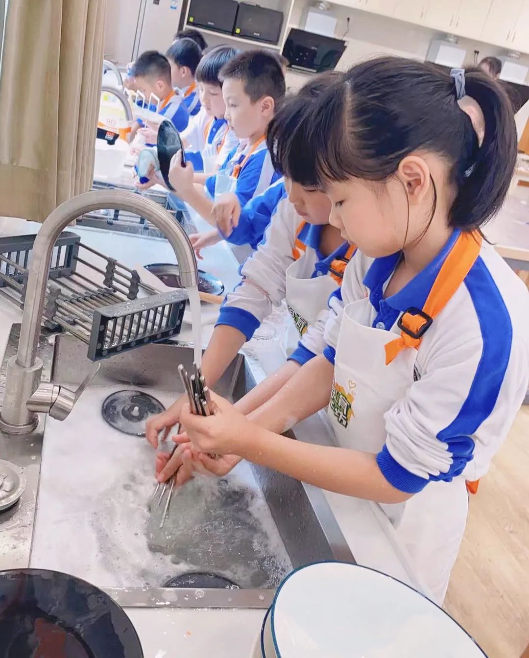 德琳学校怎么样,德琳学校学费一览表