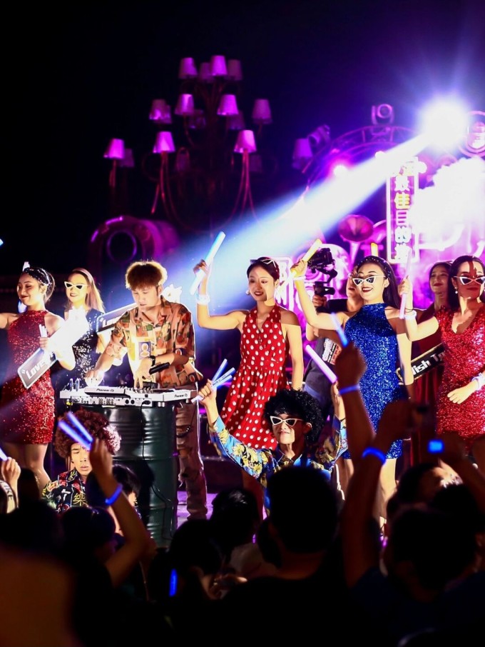 郑州游乐园方特欢乐世界,郑州冰雪大世界游乐园