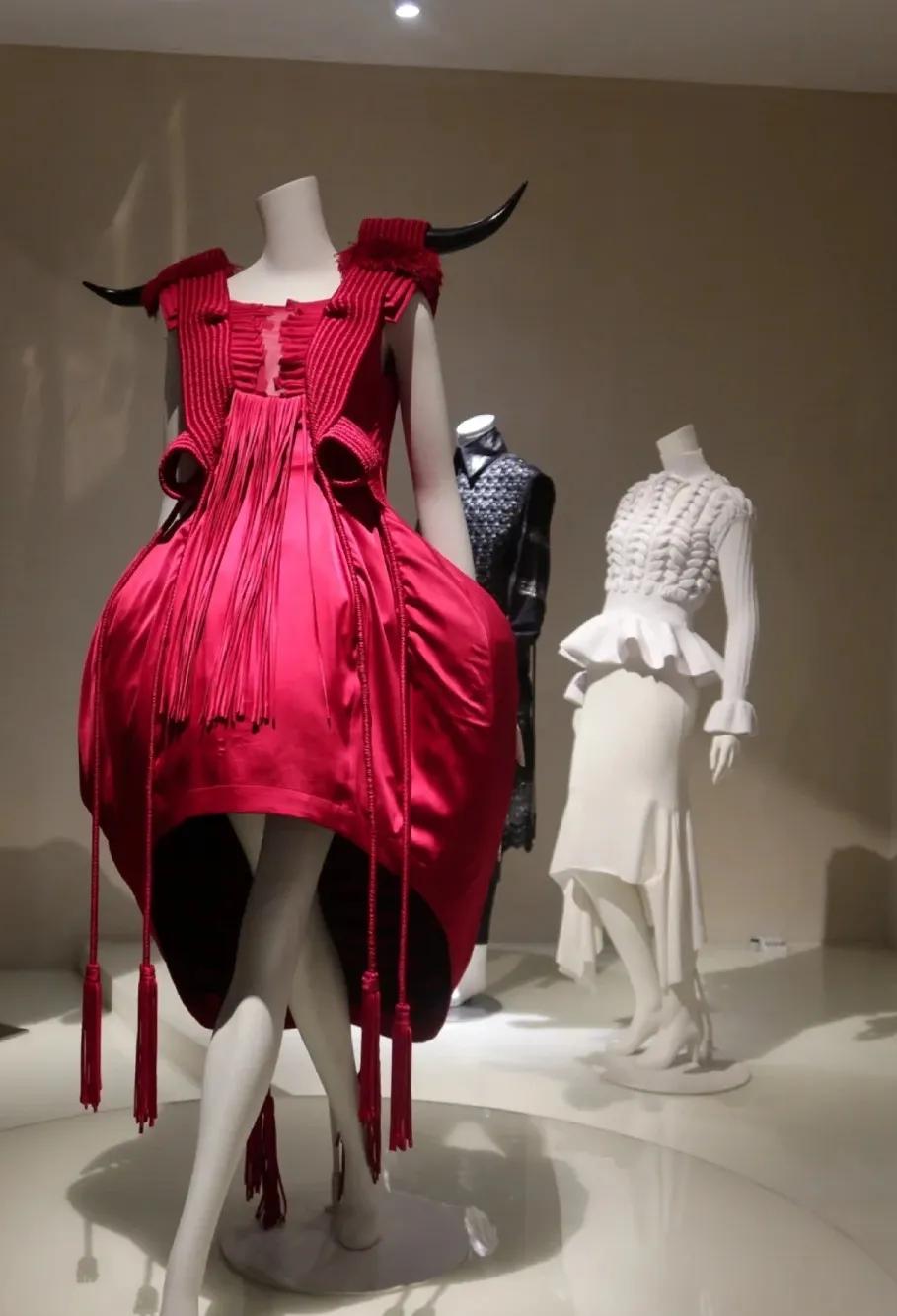 中国丝绸博物馆和中国之江博物馆,博物馆中国的服装