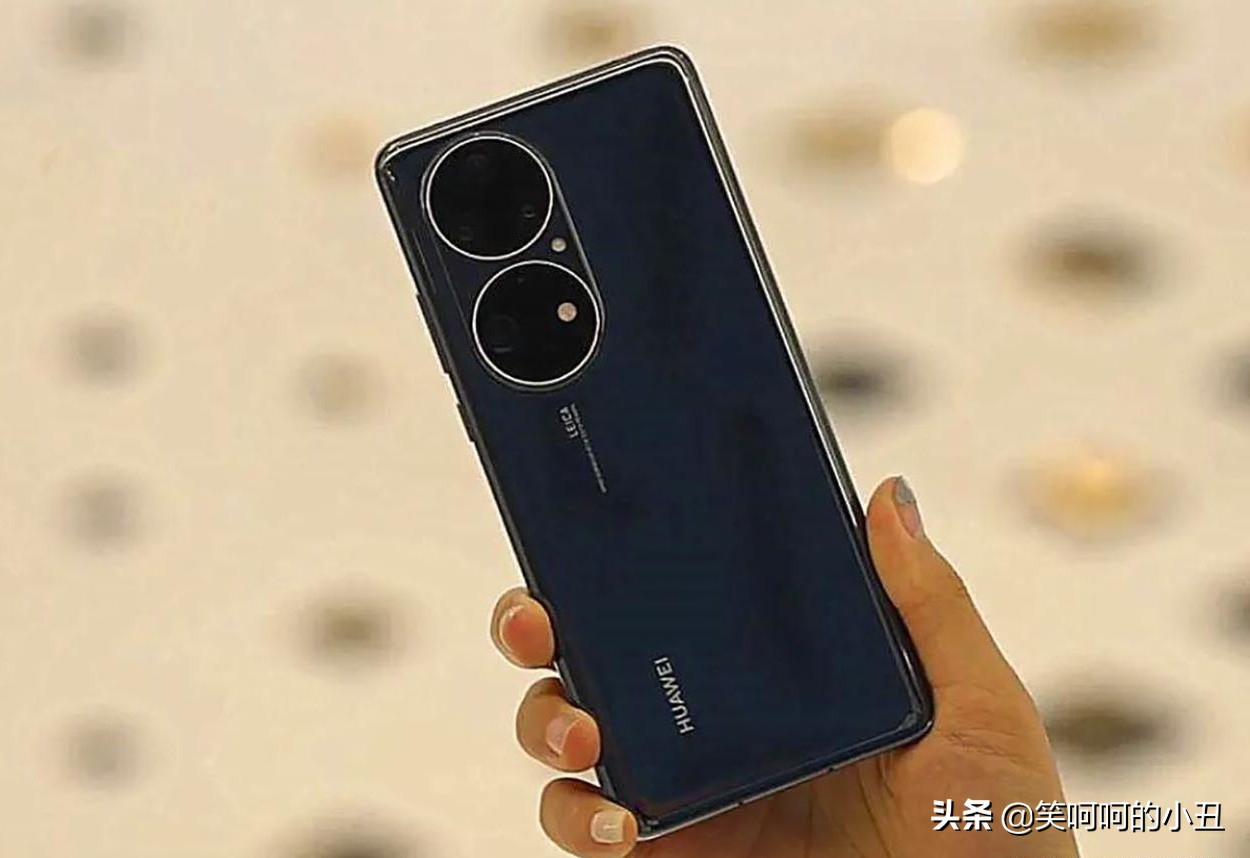 目前性价比高的几款手机推荐,目前性价比最高最好的手机是哪款