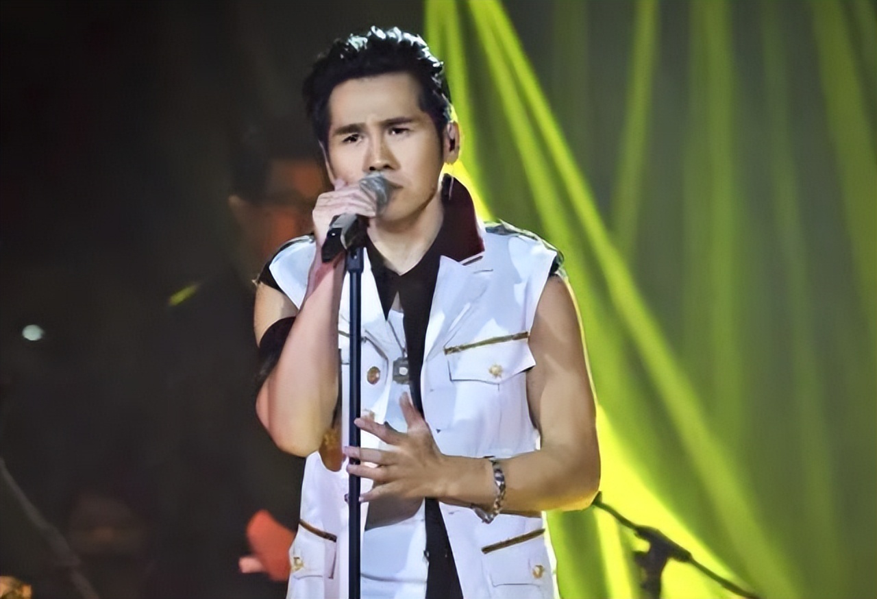 酗酒闹事，害人害己！这7位男明星，有人借醉强吻，有人断送星途