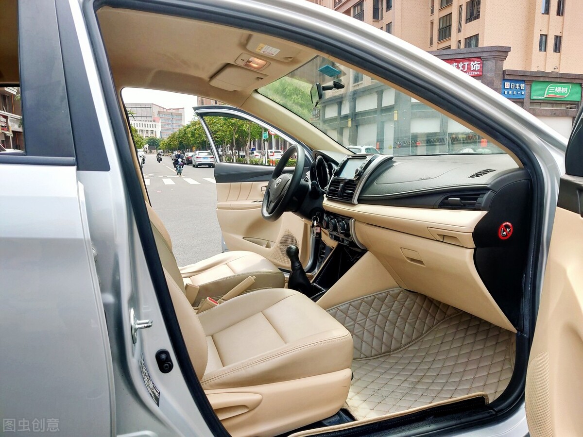 加100元油正常能跑多少km,加100块钱油实际能跑多少公里