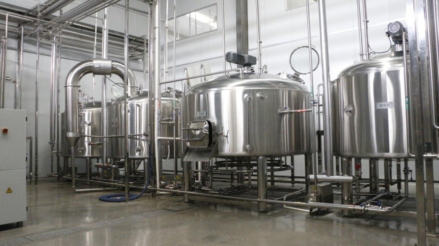 小型精酿啤酒厂加盟费多少钱,小型精酿啤酒厂需要手续