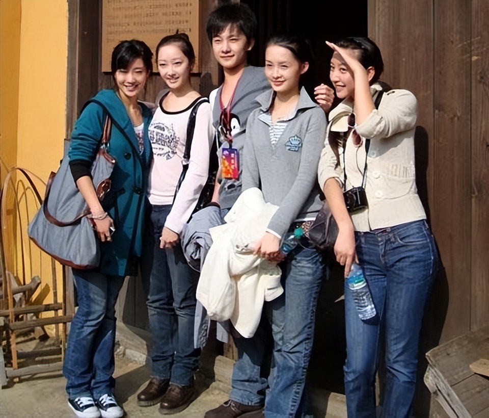 内娱“四大小生”，有人“家暴”绯闻缠身，有人“不务正业”