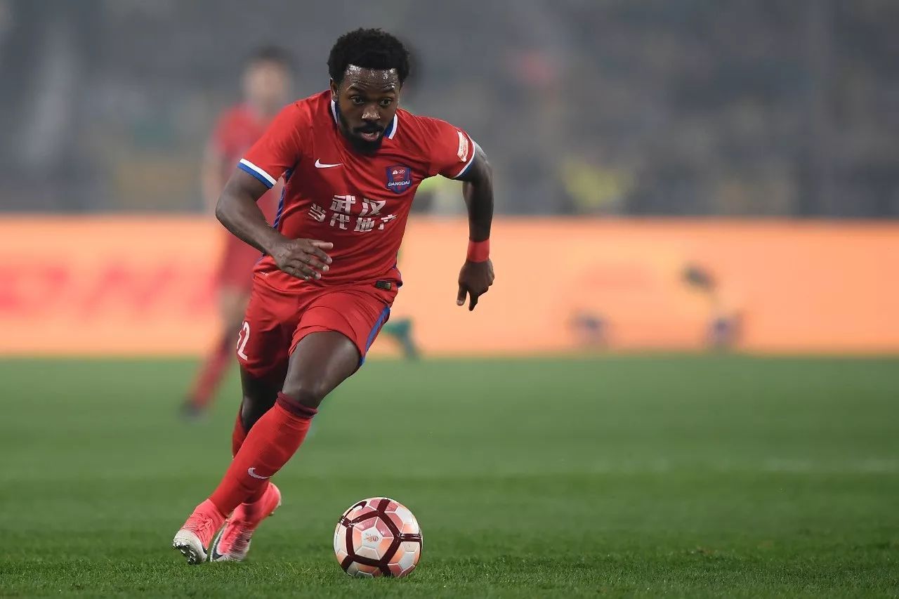 第一位回归中超的归化国脚诞生,又一留洋新星