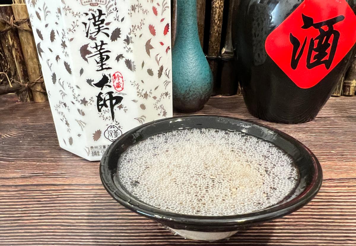 路边低价卖的大牌酒,街边摊上卖的便宜饮料揭秘