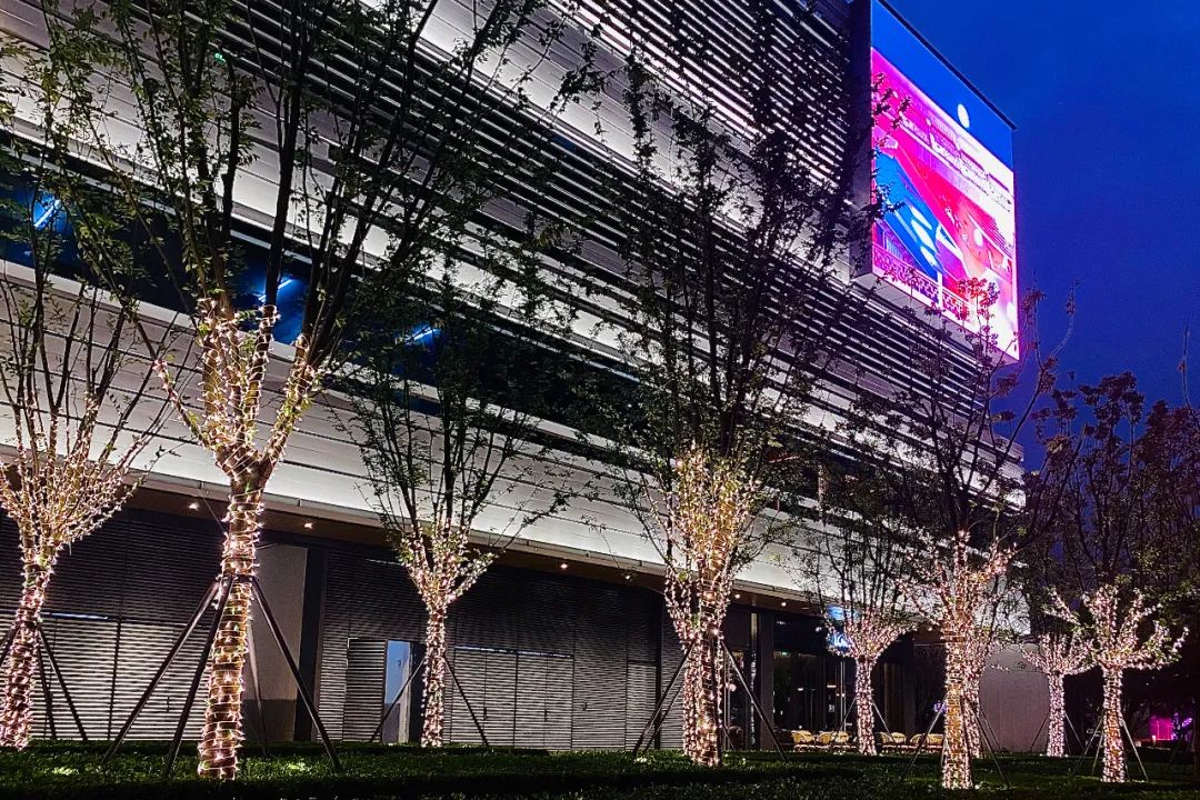 上海苏河湾万象天地怎么样,上海苏河湾万象天地介绍