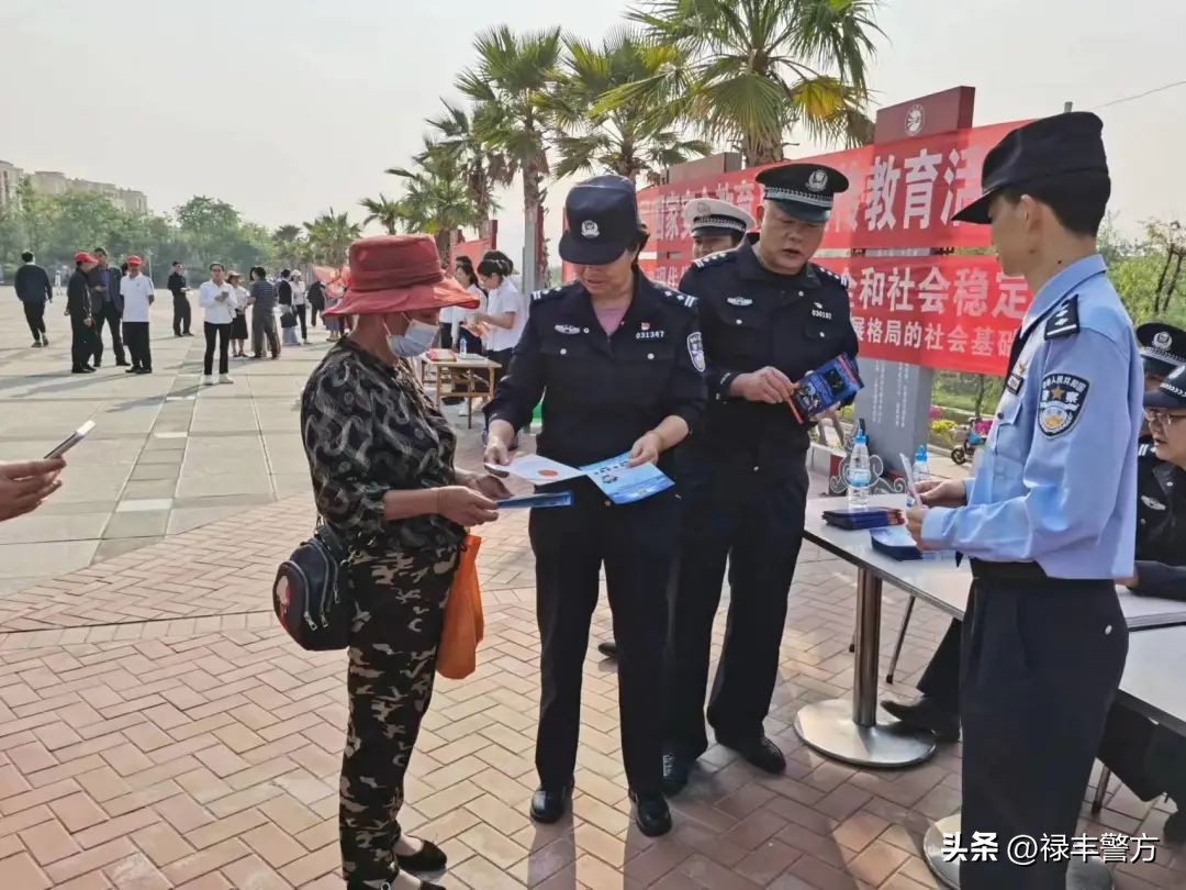 专项普法与基层社会治理,普法强基在行动图片