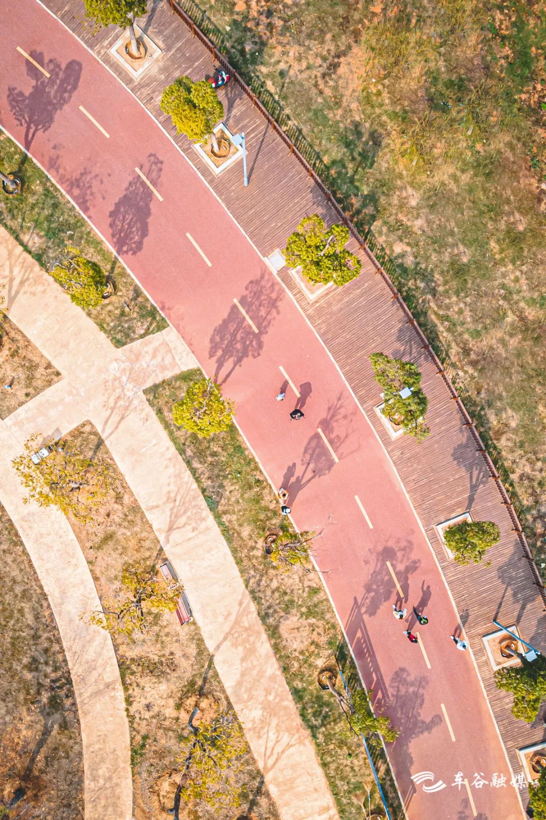 最美绿道骑行攻略,淘金山骑行绿道和东湖骑行绿道