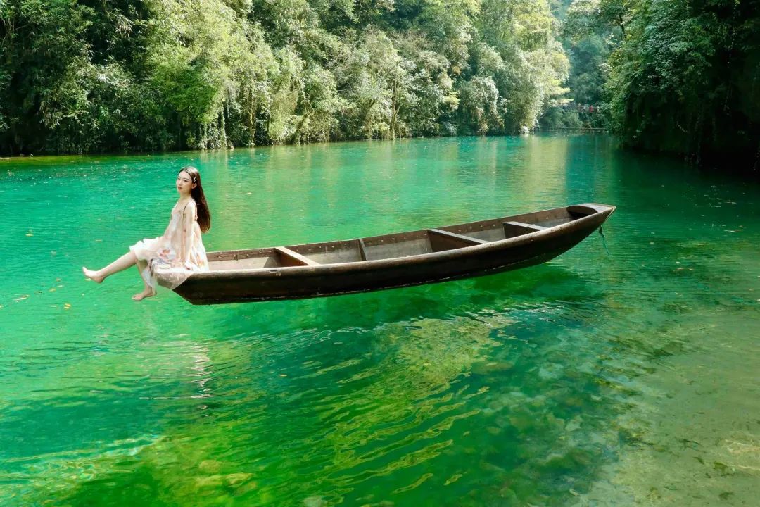 夏天凉快风景好又有水的旅游景点,夏天旅游景点哪里最好玩