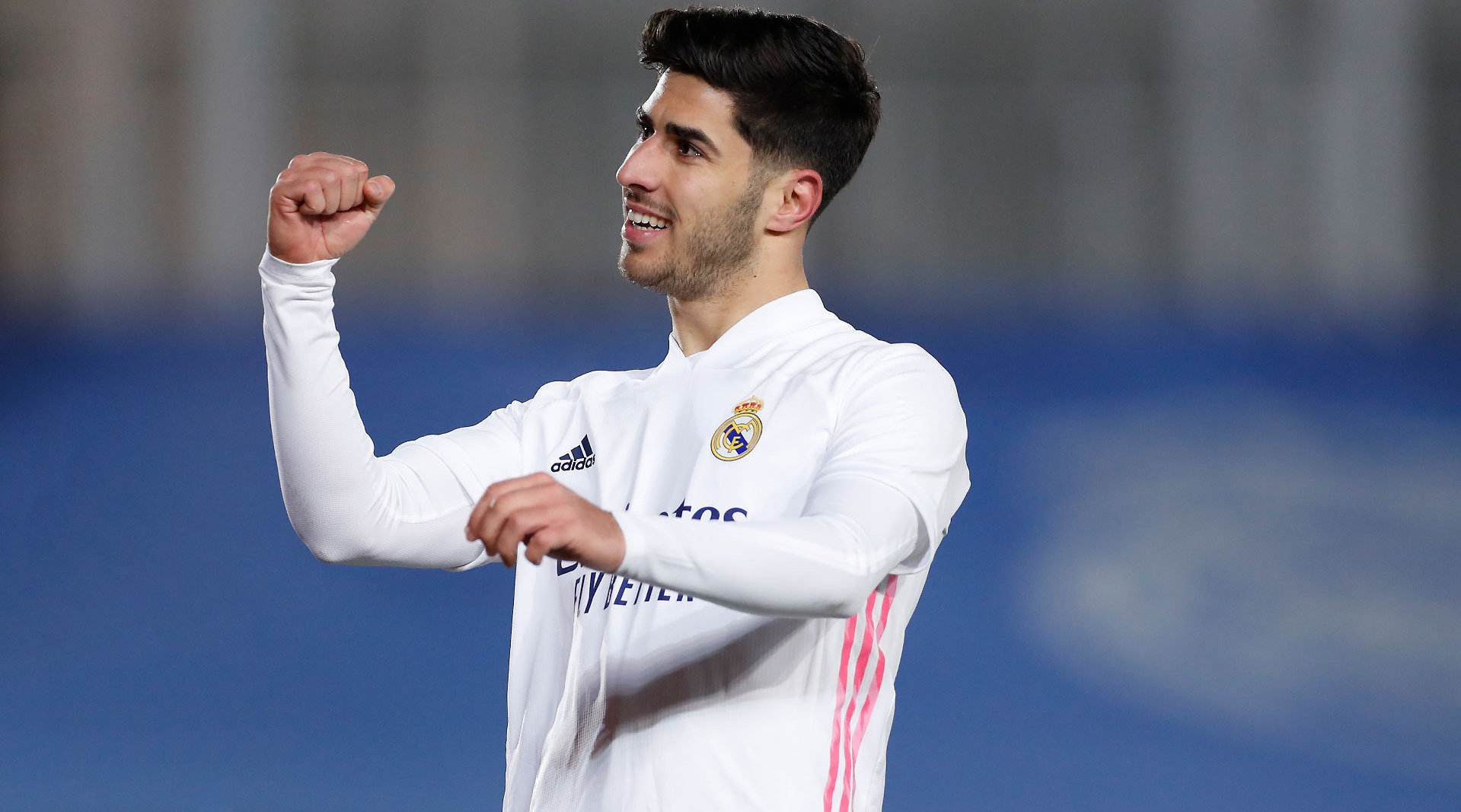 历史足球巨星100位排名照片,1950至2000足球巨星排名