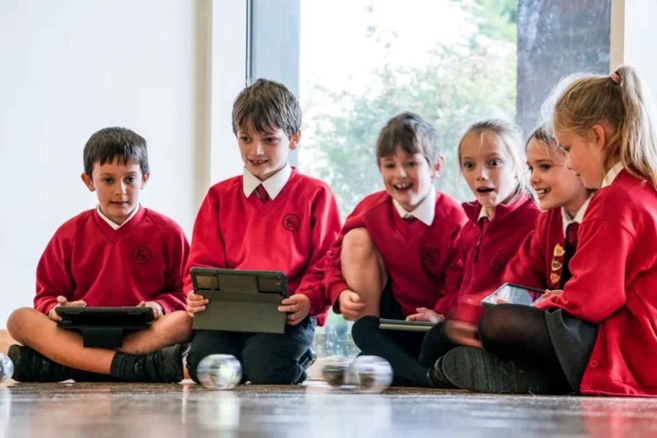 萨里大学院校介绍,萨里郡私立学校排名