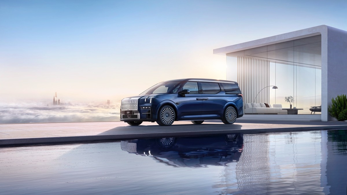 滨城来氪，共赴山海！极氪中心｜大连柏威年开业啦