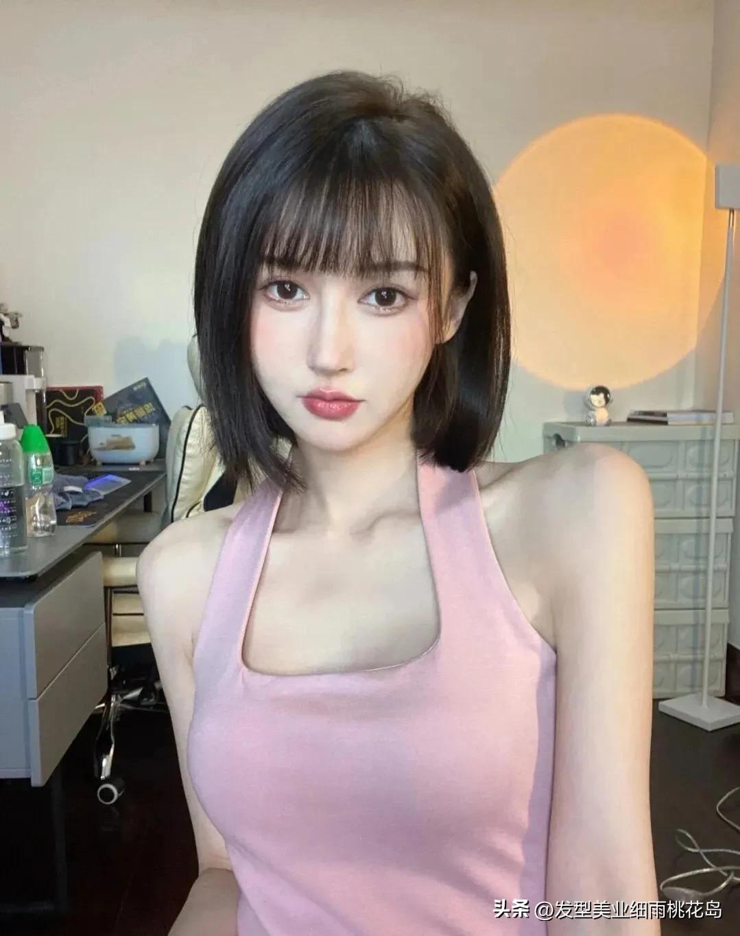 可爱短发女生图片,短发编发学生可爱