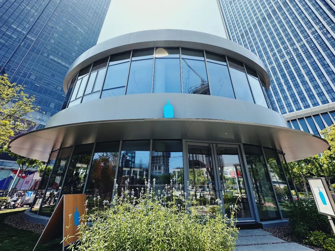 bluebottlecoffee上海首店,bluebottle上海前滩太古里店