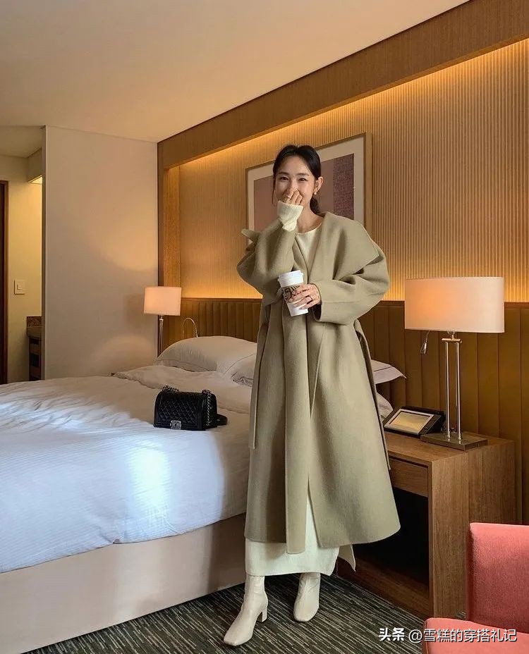 v口长靴显腿直吗,买靴子平口还是v口显腿直