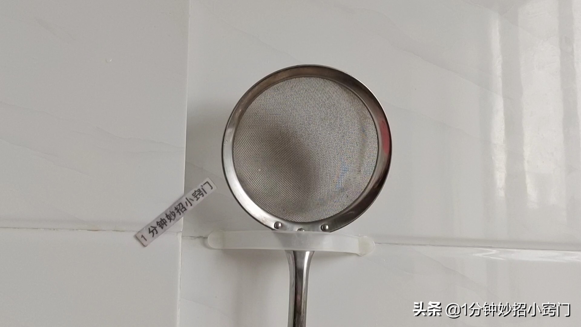 纸箱上的提手不要扔,纸箱用塑料把手