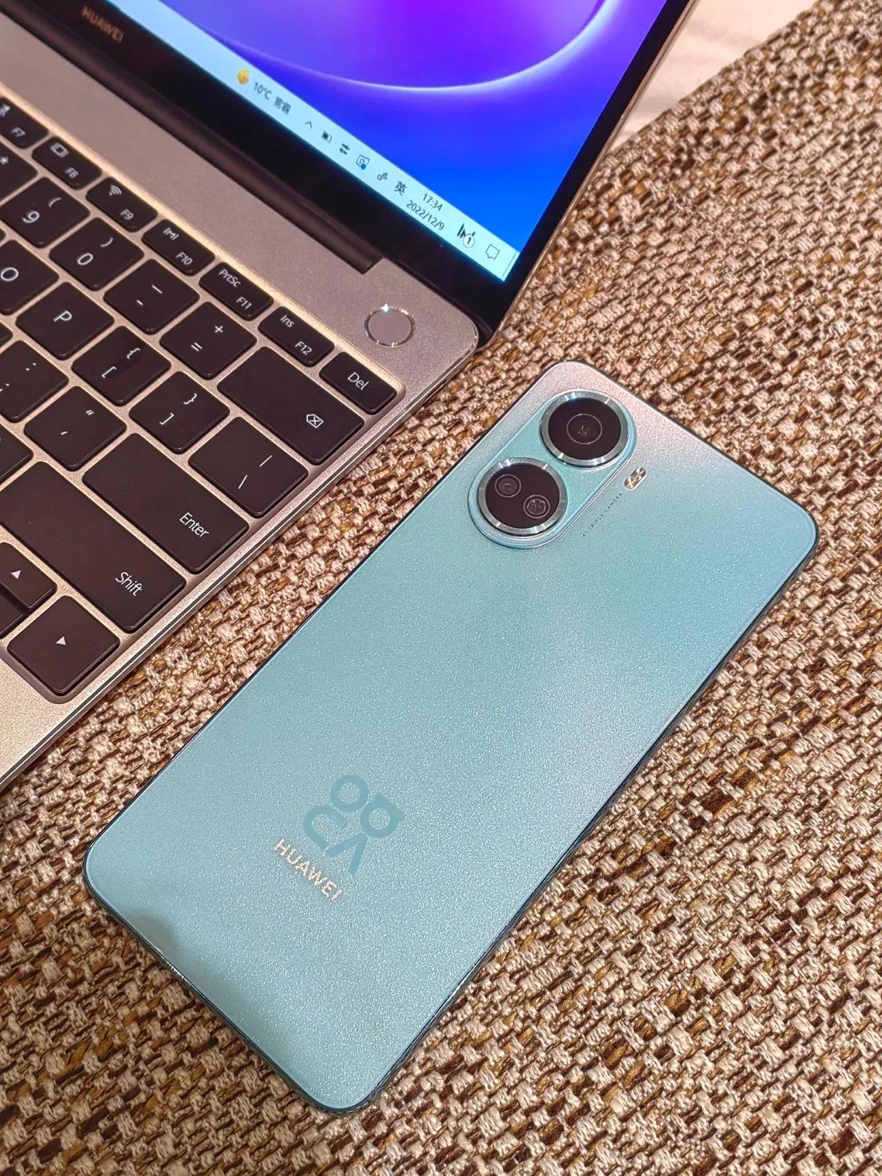 华为matepadpro10.8和12.6哪个好,华为mate30epro和mate30pro区别