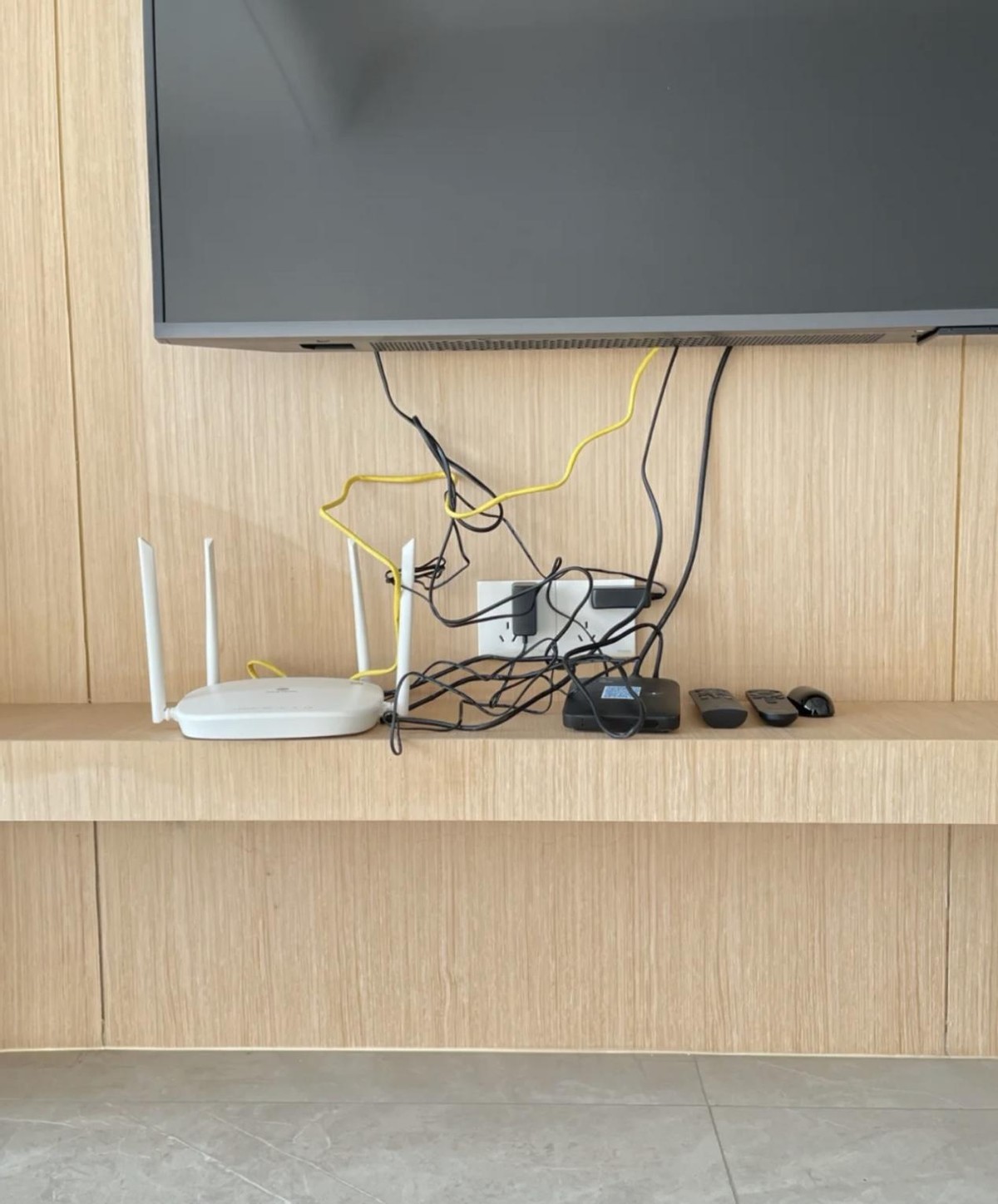 路由器隐藏了电视怎么连接,机顶盒路由器怎么隐藏