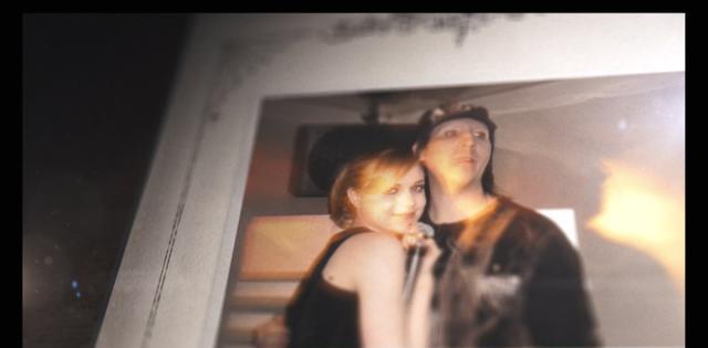 家暴、PUA、当众强奸，明星这个没心没肺的男人终于挨锤子了