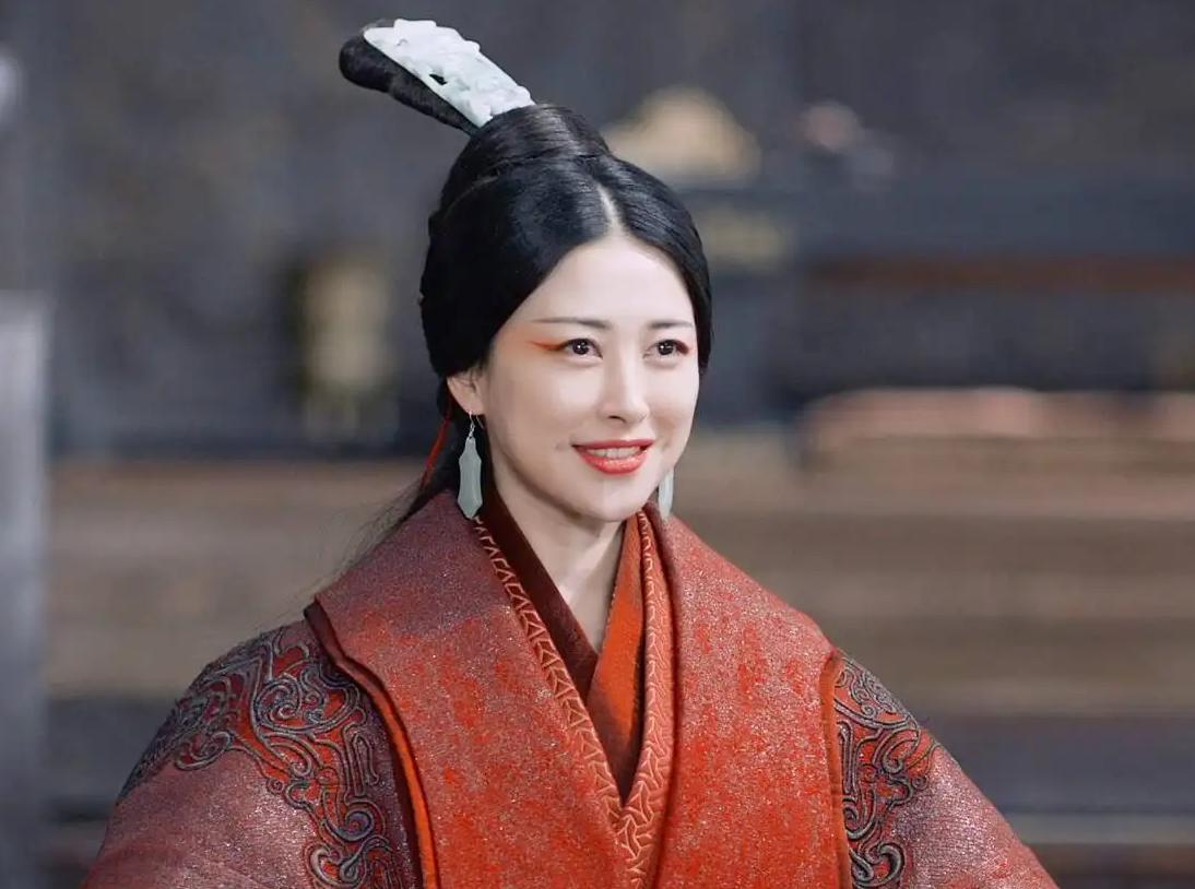 宦官“嫪毐”有何绝技？让秦朝身份尊贵的太后，甘愿为其生子