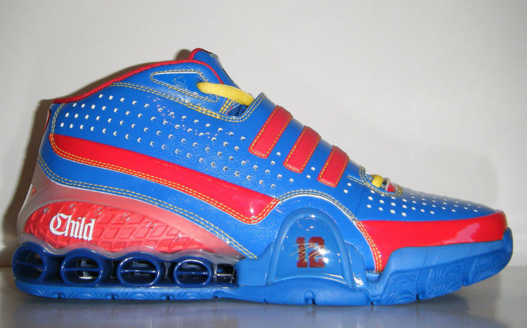 德怀特霍华德奥兰多,阿迪达斯霍华德历代篮球鞋图片