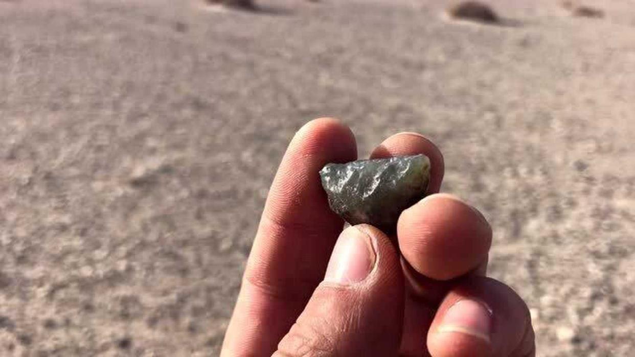 捡石头也能赚钱？*疆新**这9个地方让你秒变收藏家！