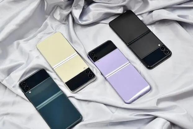 三星折叠屏手机galaxyzflip3爆屏,三星GalaxyZFlip35G折叠屏手机功能