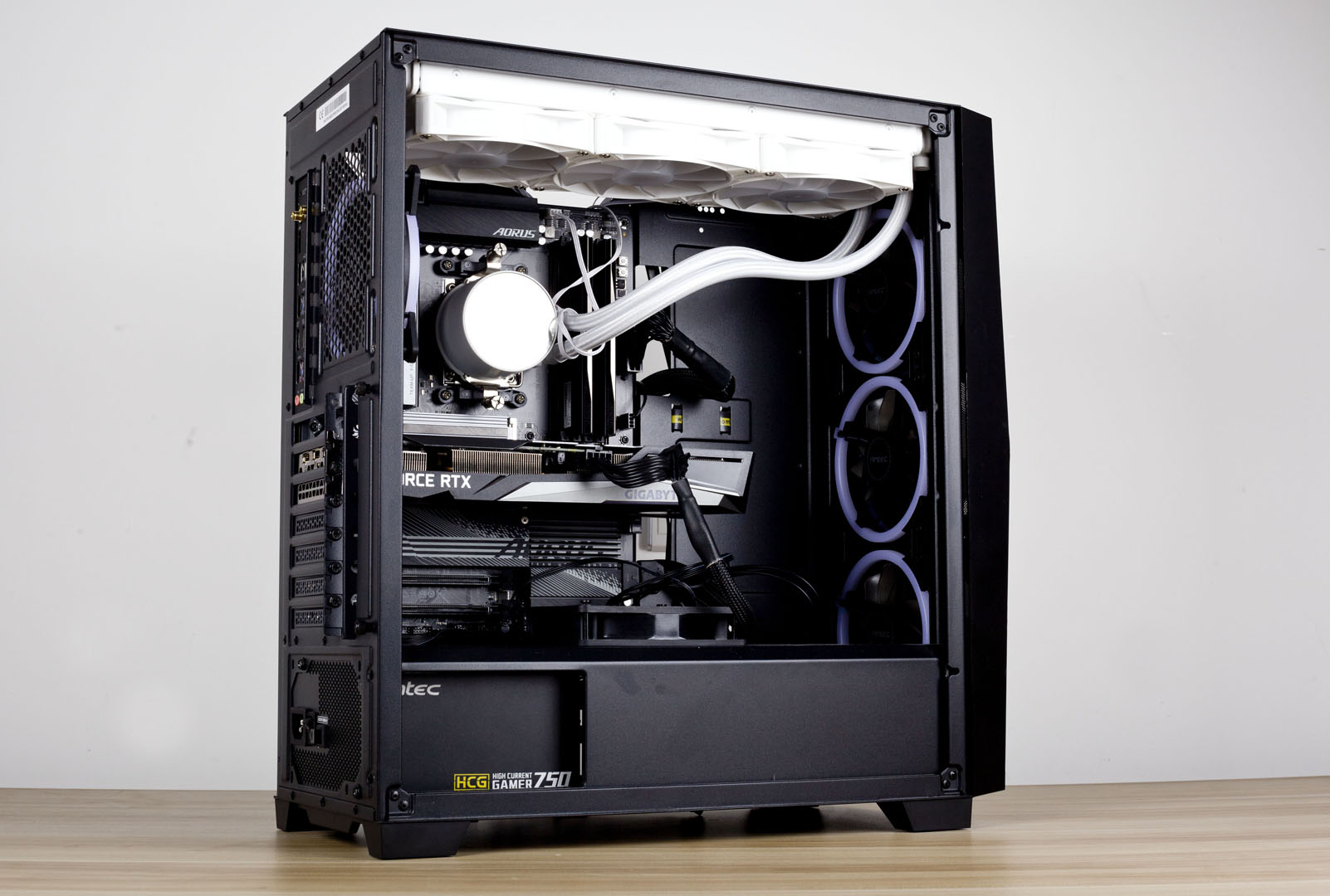 7000系列选配,技嘉x670小雕鉴赏