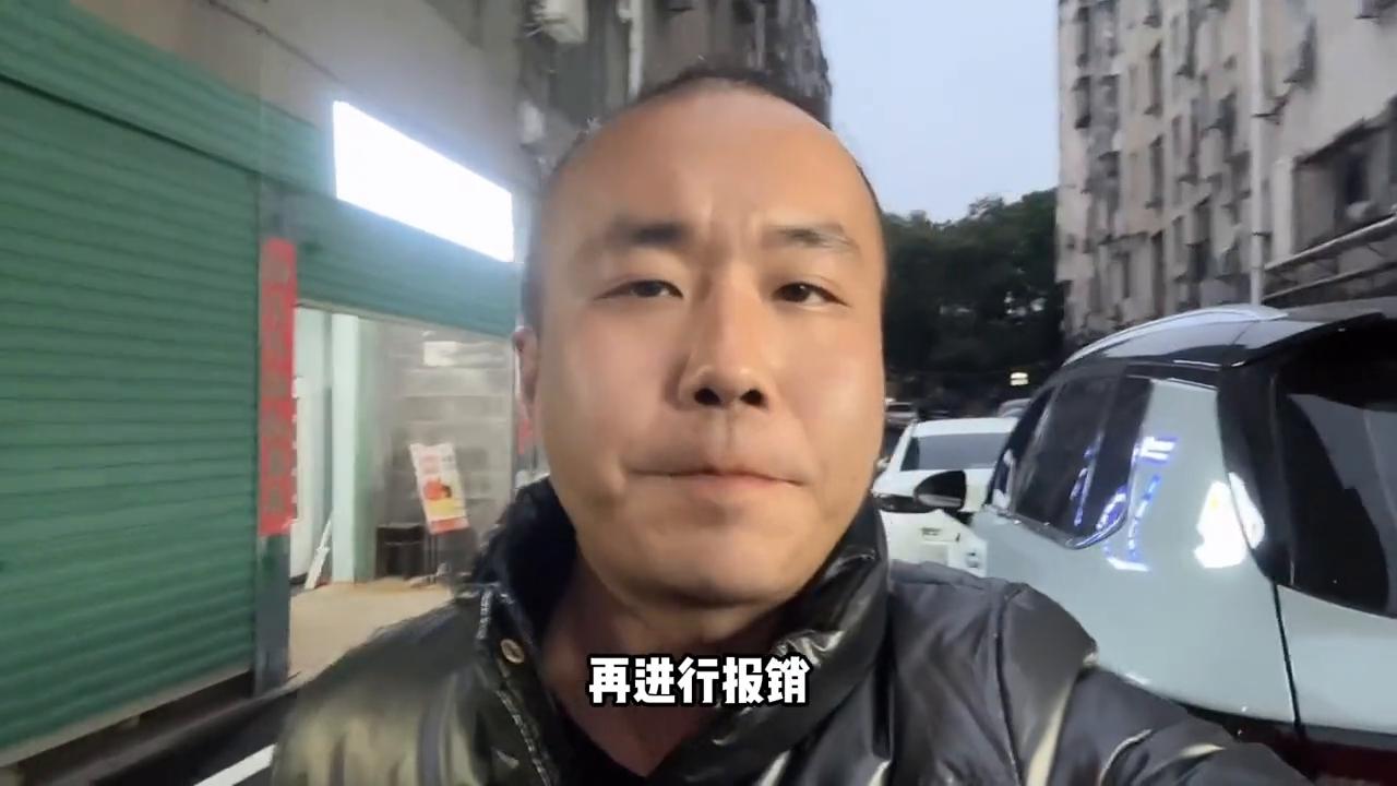 外卖小哥出事故保险一直拖着,外卖小哥出现交通事故怎么办