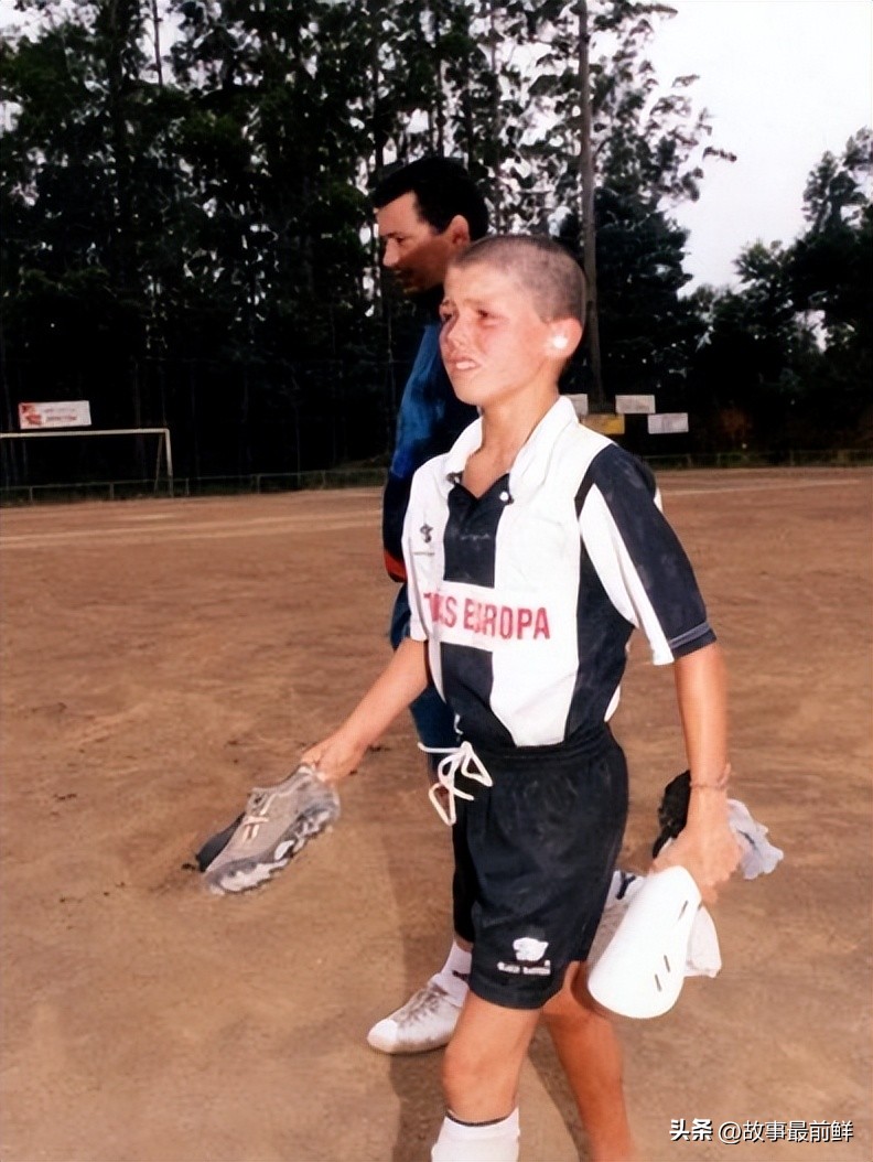 c罗从天才到总裁,逆天改命的男人c罗