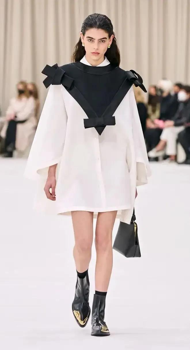 2022流行秋季女装新款穿搭高级,2023年冬季女装流行趋势与流行色