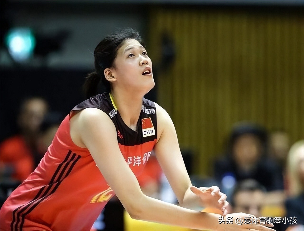 从8-16到27-25！中国女排打出顽强作风，3-0完胜日本队锁定4连胜
