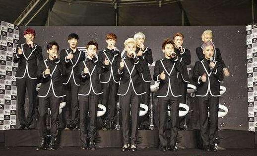 黄子韬与聋哑发小交流,黄子韬和他的聋哑朋友