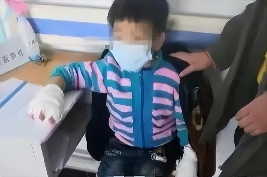 6岁被继母虐待女童事件完整版,六岁女童惨遭继母虐待